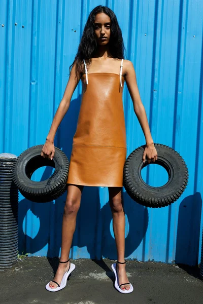 Look 12